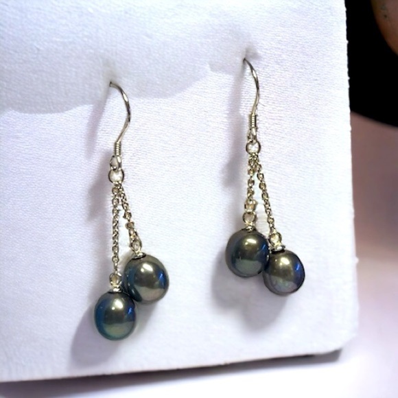 Gray Pearl Sterling Silver Dangle Earrings - Picture 1 of 4